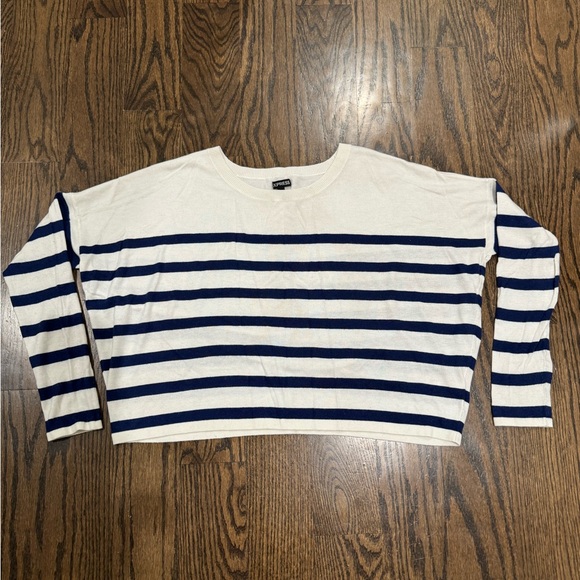 Express Wide Cropped Sweater - White with Navy Stripes - Picture 2 of 4